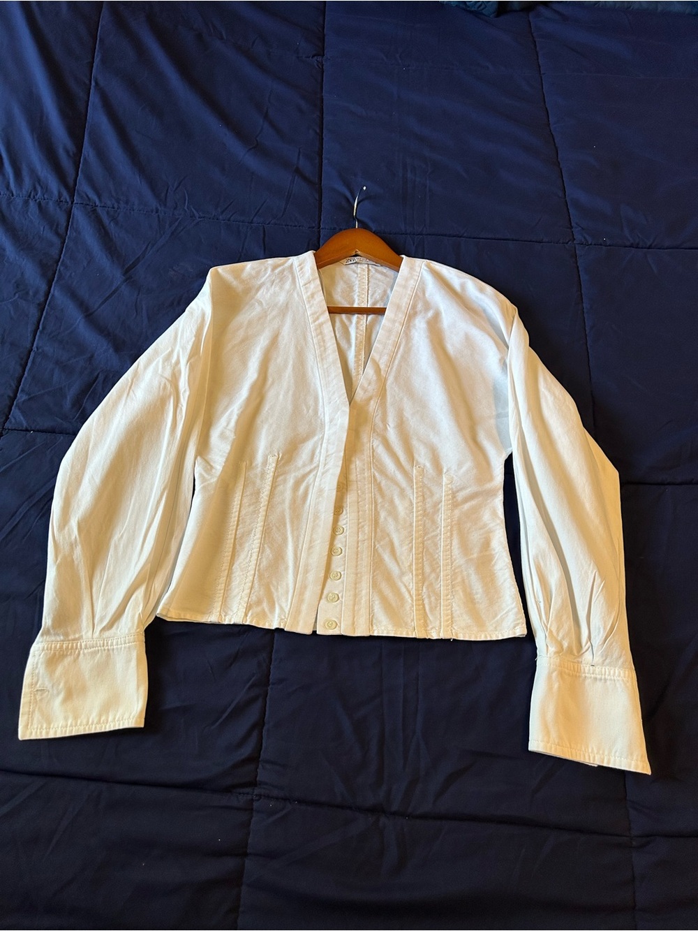 Zara White Long Sleeve V-Neck Button Front Top